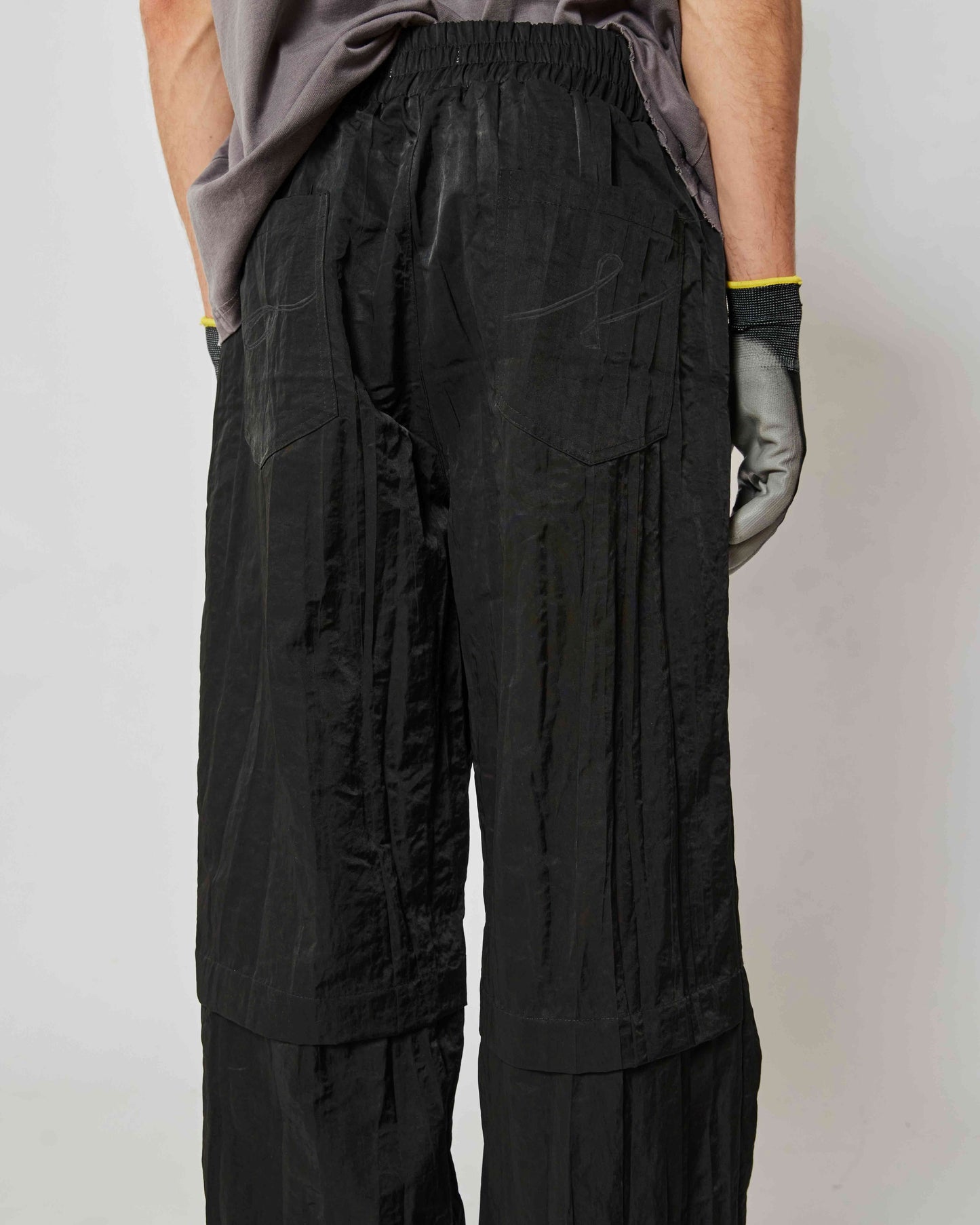 WRINKLED NYLON TRACK PANT