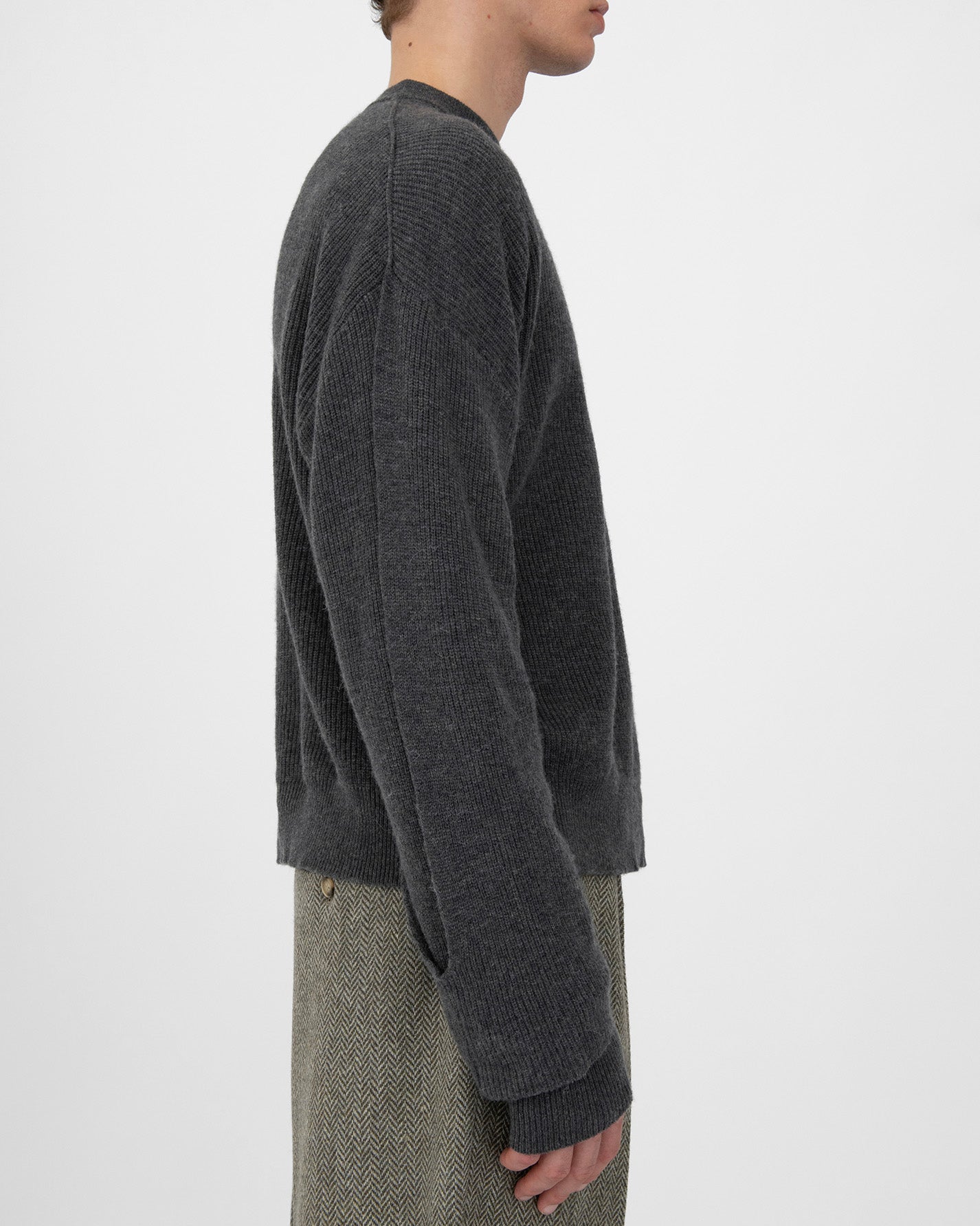 INTERLACED SWEATER in charcoal