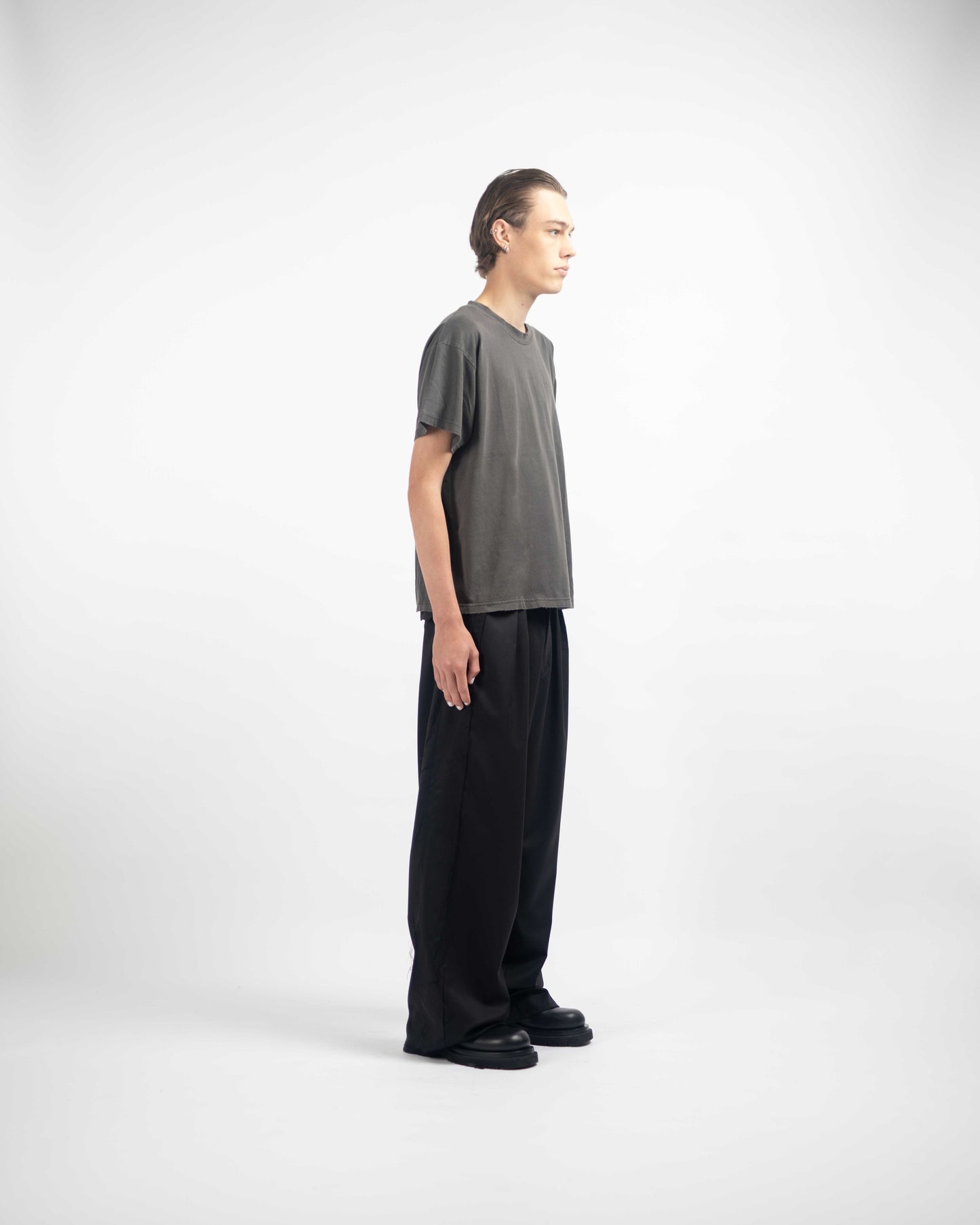REVERSIBLE VINTAGE T-SHIRT (DUST BLACK)