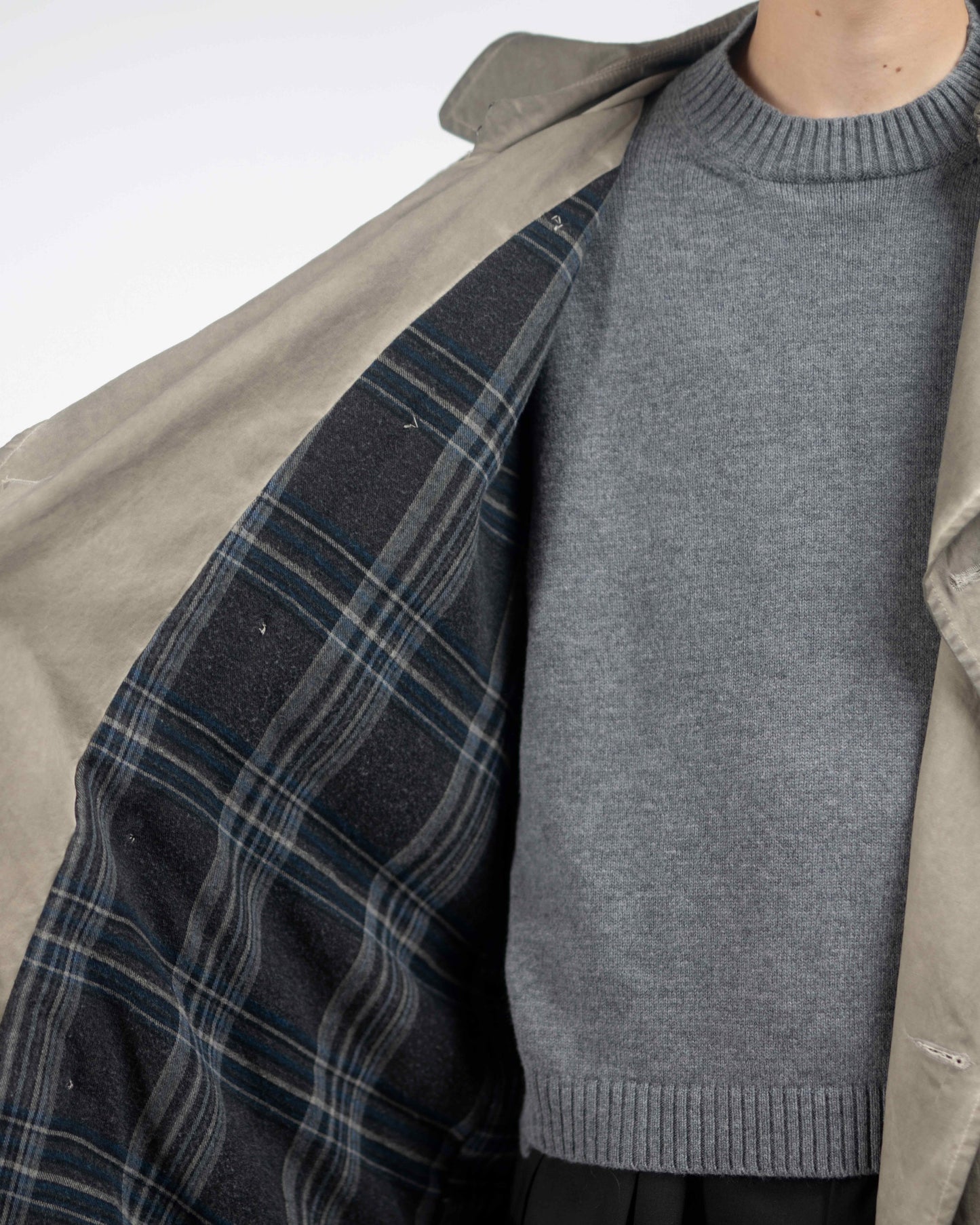 TRENCH COAT (MUD KHAKI)