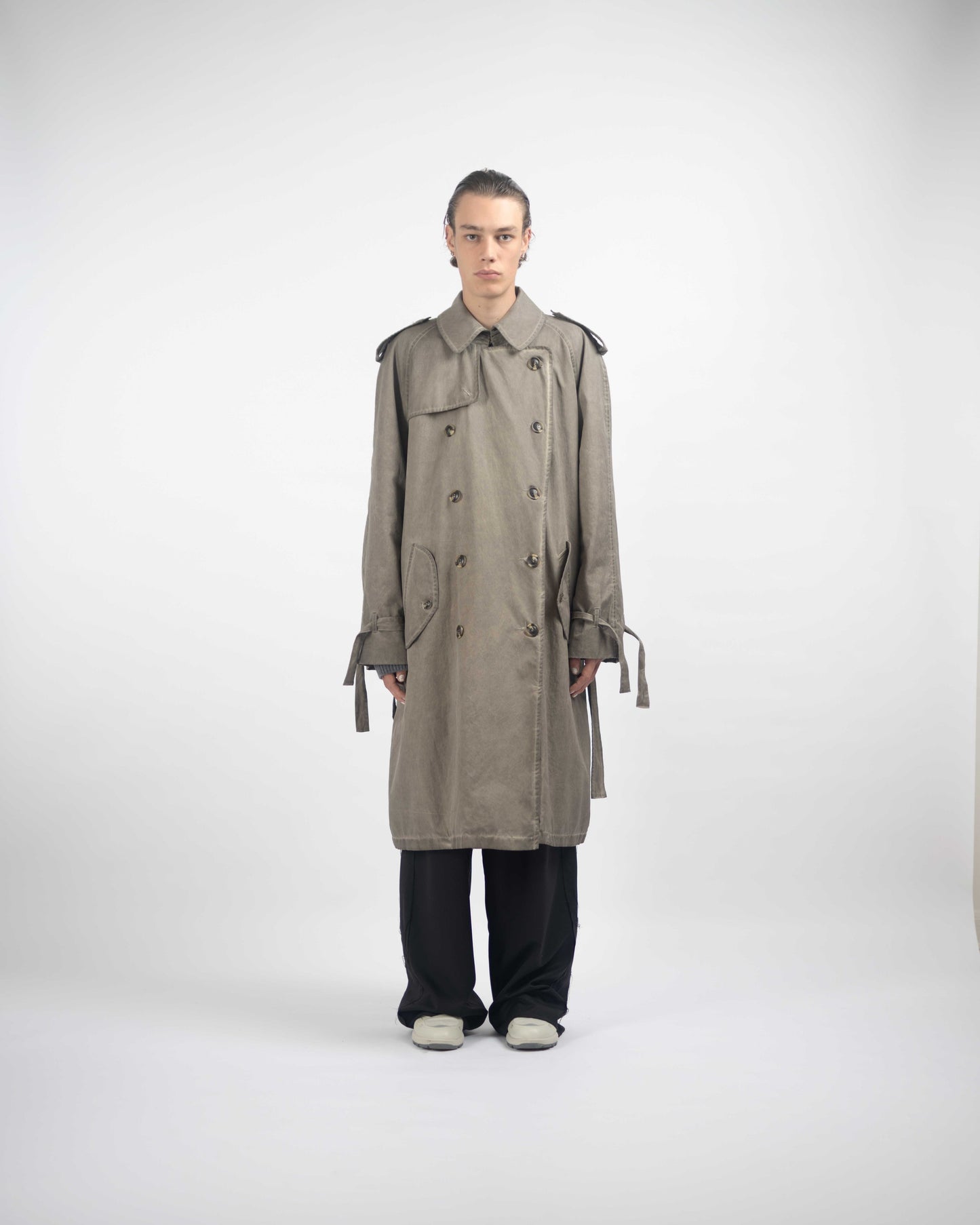 TRENCH COAT (MUD KHAKI)