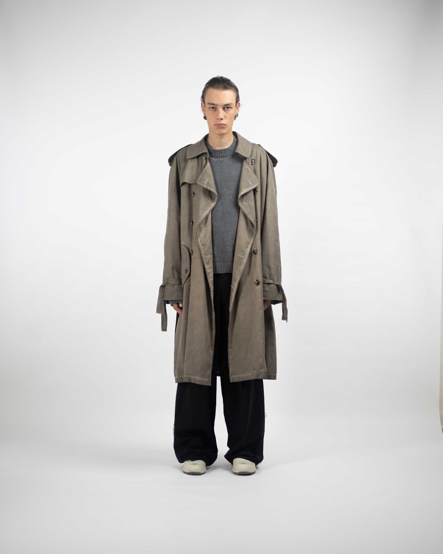 TRENCH COAT (MUD KHAKI)