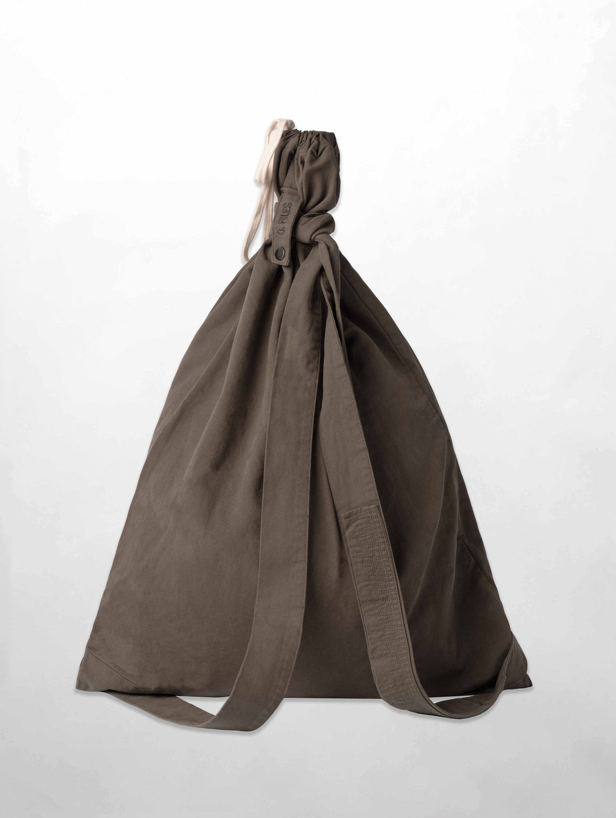 MILITARY TRAVEL BAG (OLIVE GREEN)