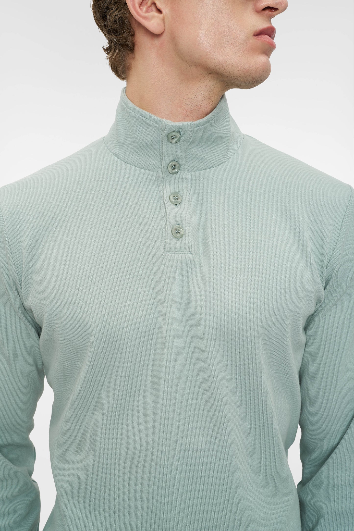 HENLEY LONG SLEEVE in vintage sage