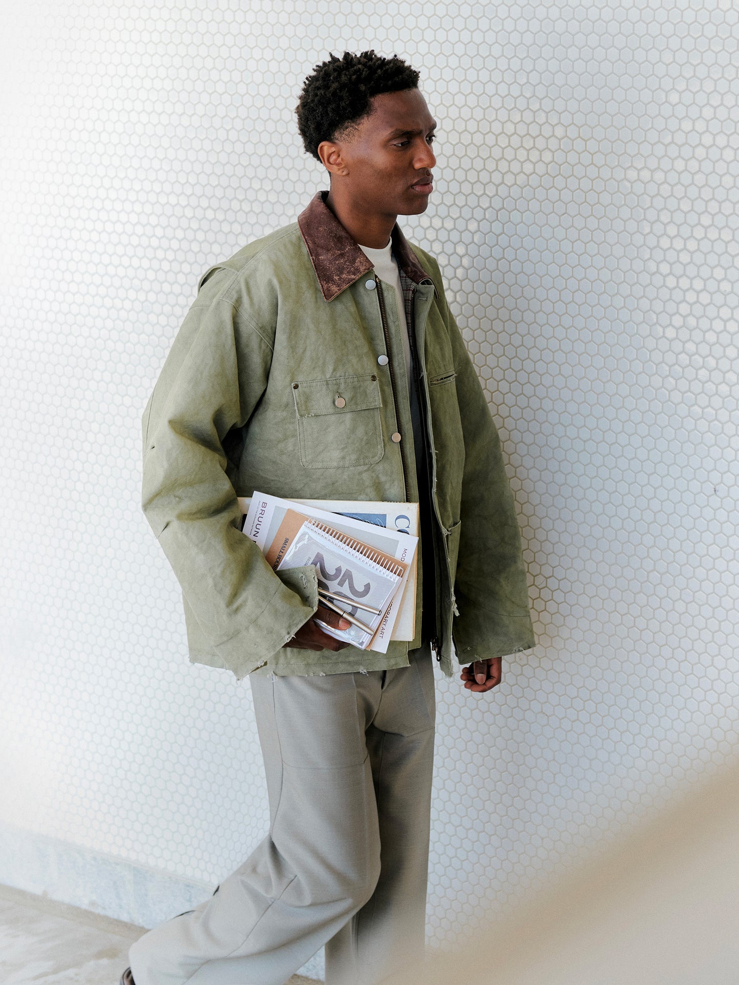 PLEATED CANVAS WORK JACKET in faded green
