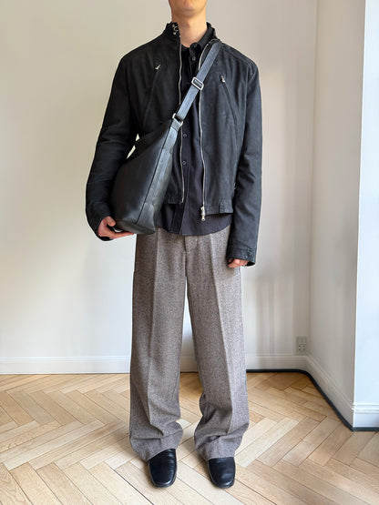COMMUTER LEATHER BAG in black