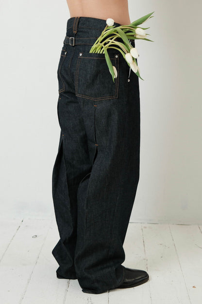 JAPANESE TULIP RAW DENIM JEANS in indigo