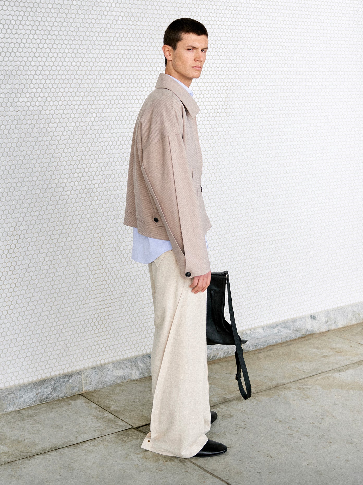 INTERLACED MESSENGER BLOUSON JACKET in tofu