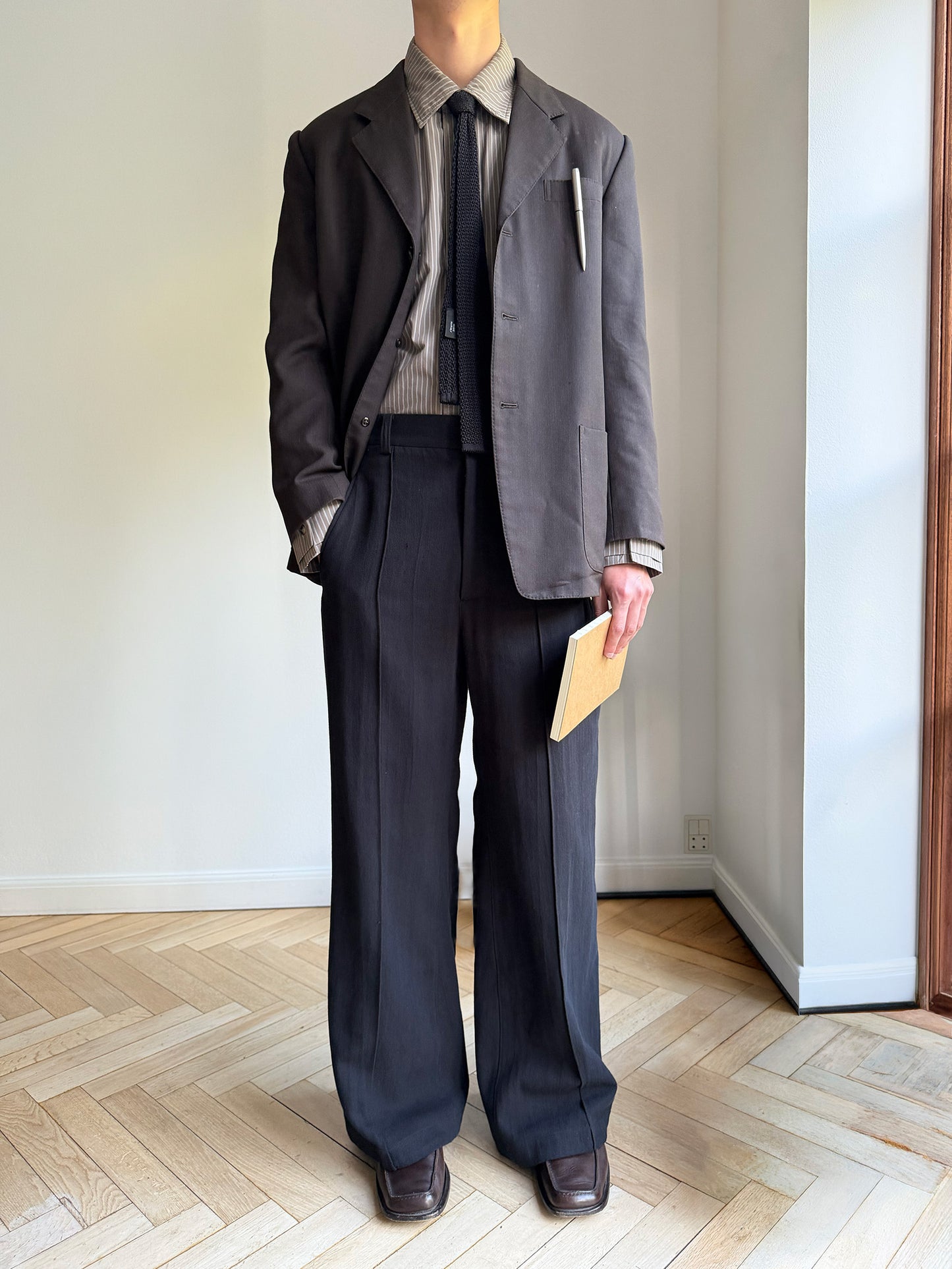 LINEN MONO ORIGAMI TROUSERS in faded black