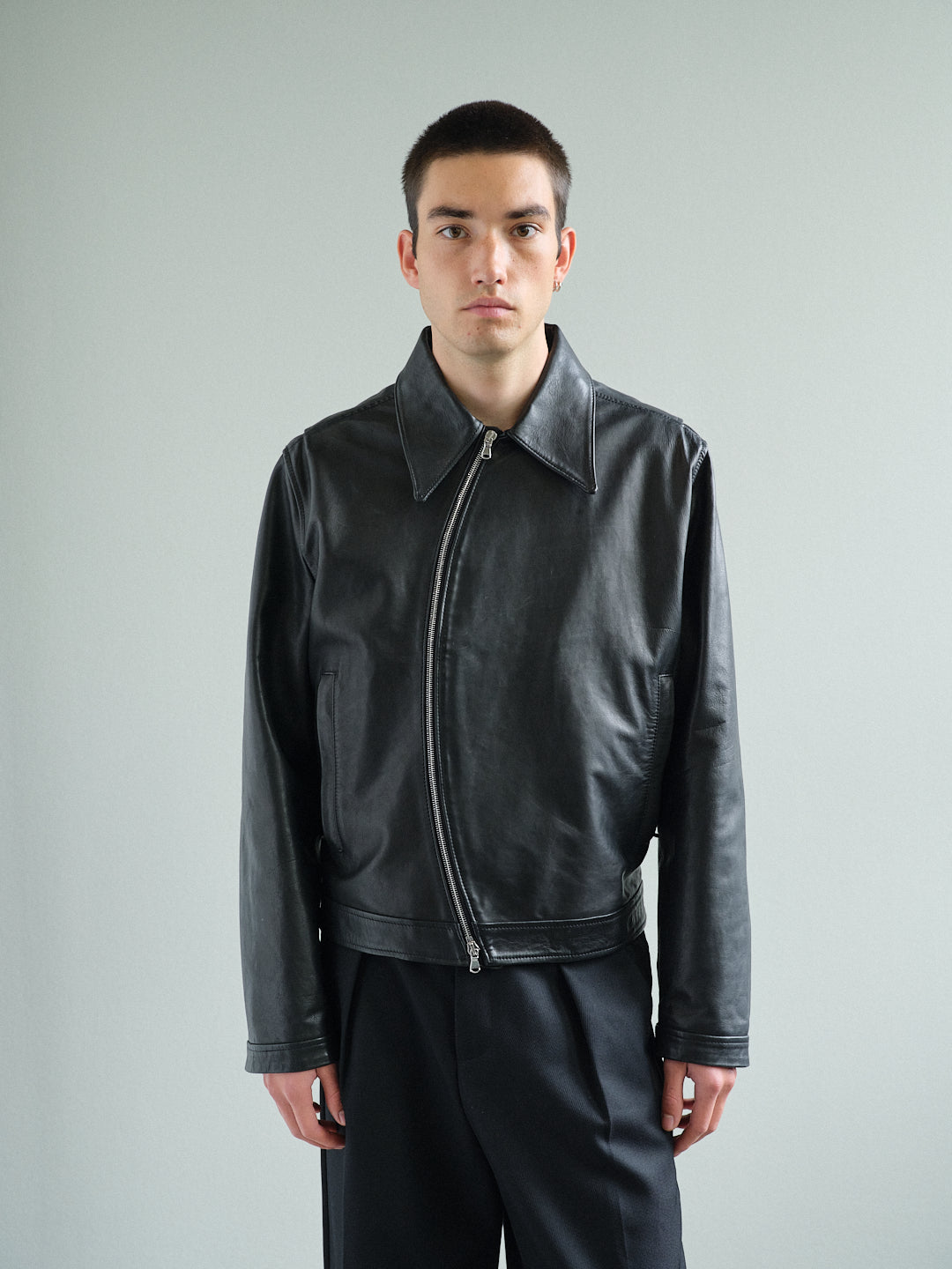 CURVED-ZIP NAPPA LEATHER JACKET in black