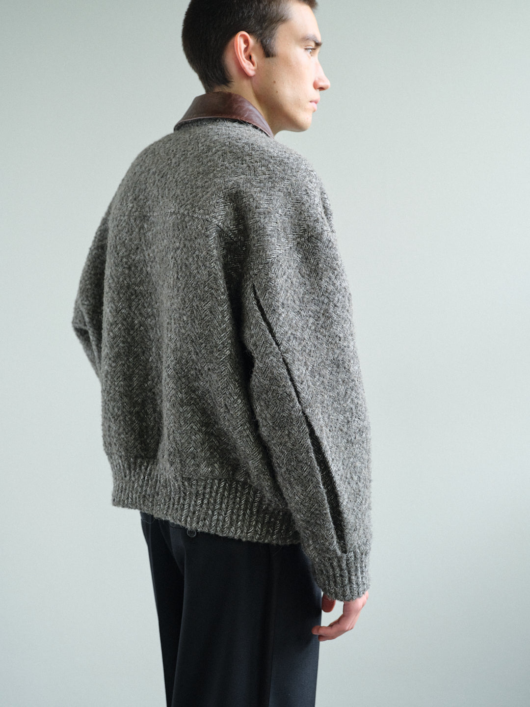 HERRINGBONE LEATHER-COLLAR JACKET in sage grey