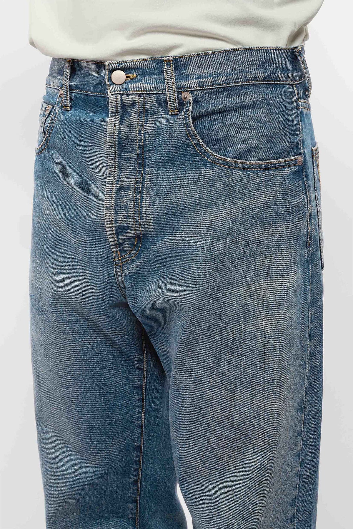 LOT-05 DENIM JEANS in broken indigo