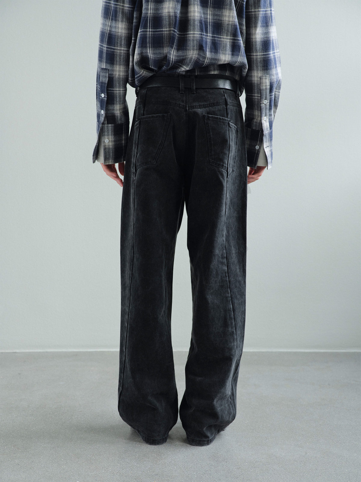 TWISTED COTTON TROUSERS in faded black