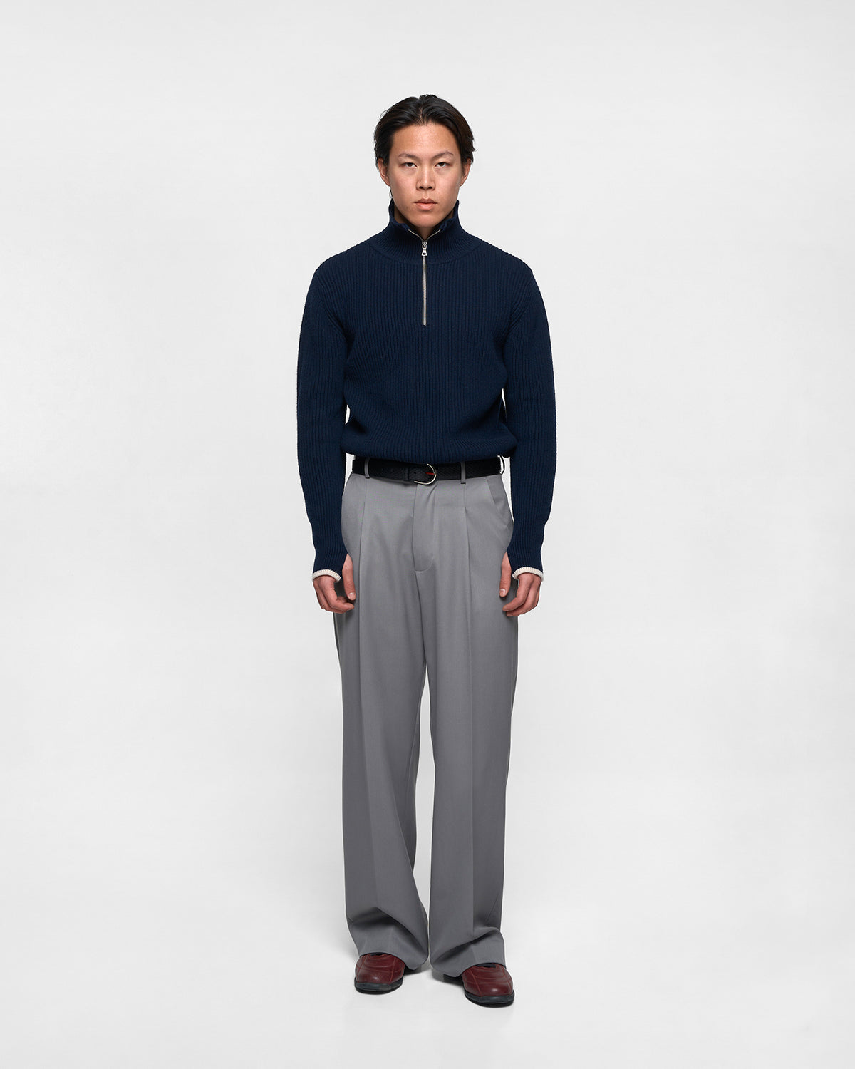 HEDGE WOOL TROUSERS in limestone grey