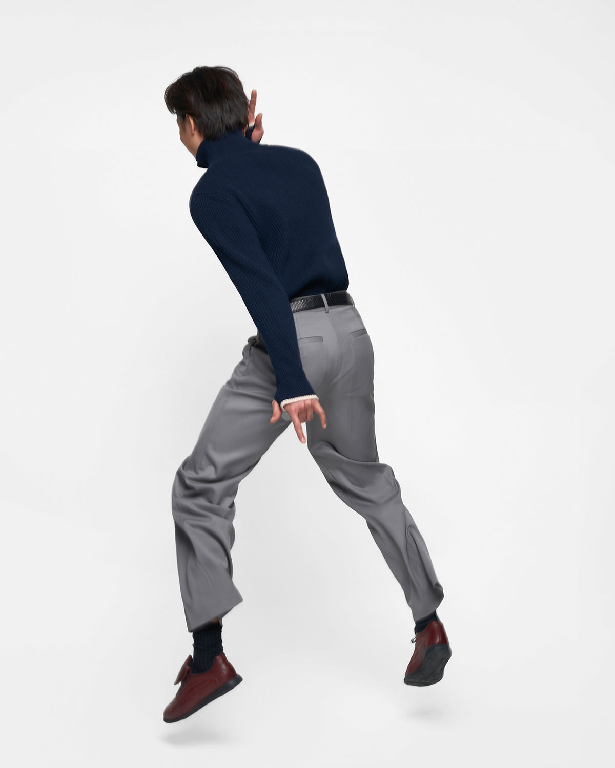 FISHERMAN'S WOOL KNIT in midnight blue