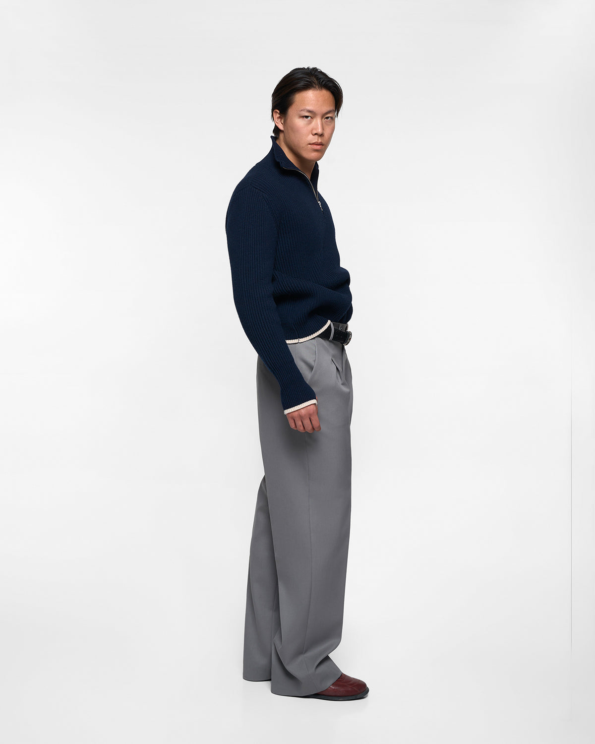 FISHERMAN'S WOOL KNIT in midnight blue