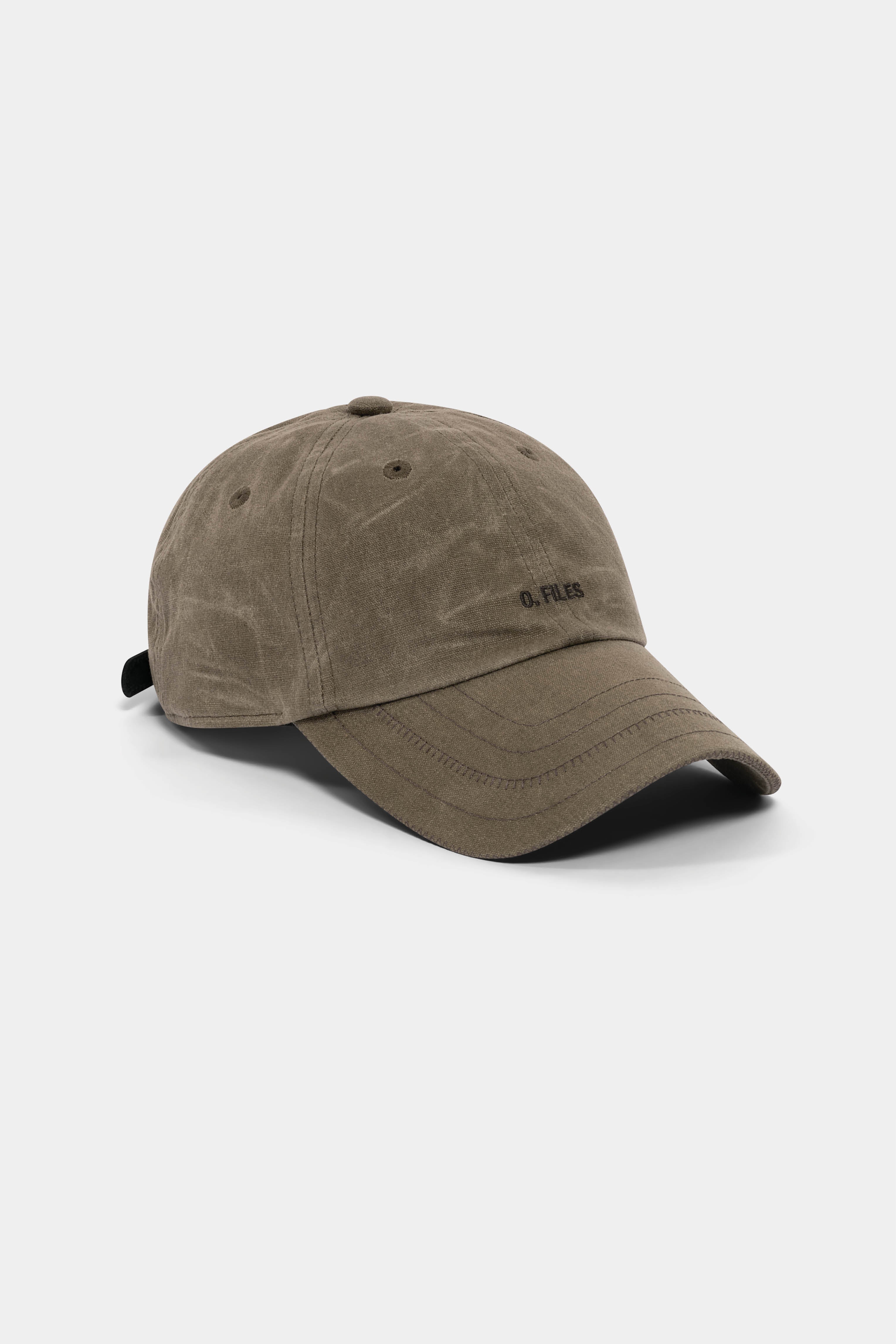AGED BASEBALL CAP in military green – O. FILES