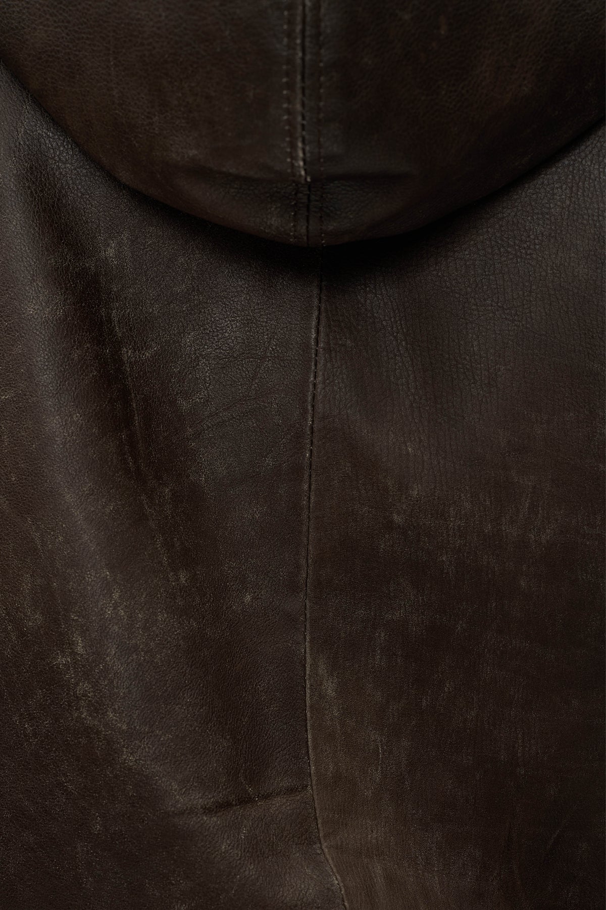 AGED LEATHER HOODED JACKET in oil