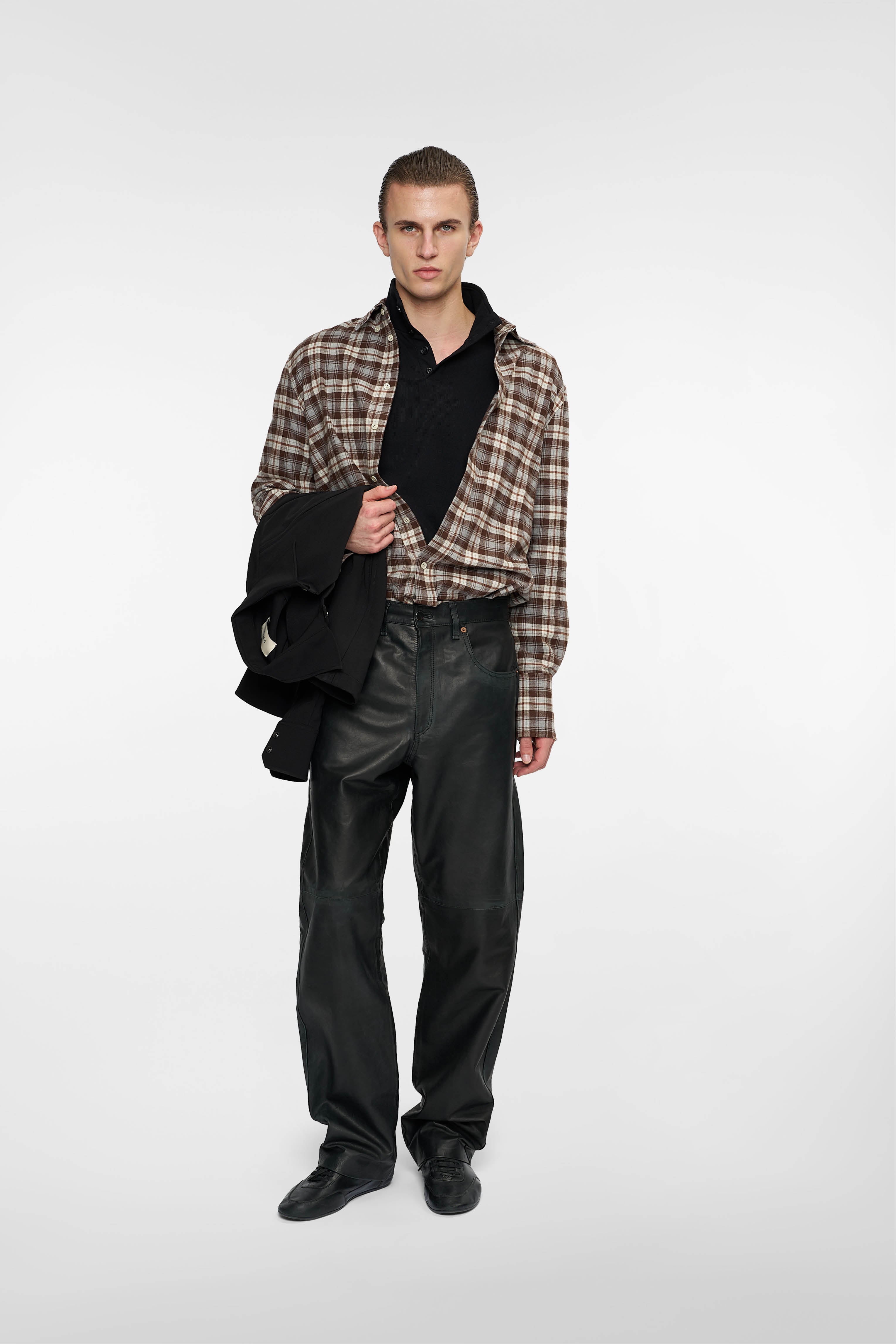 LEATHER DENIM JEANS in black – O. FILES