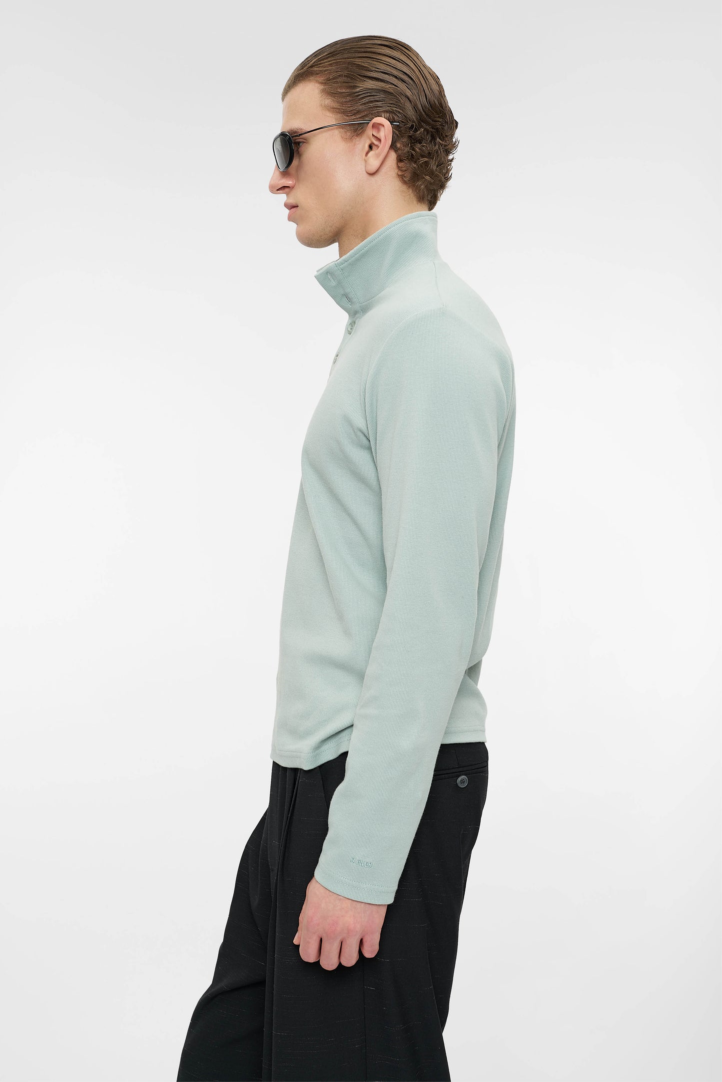 HENLEY LONG SLEEVE in vintage sage