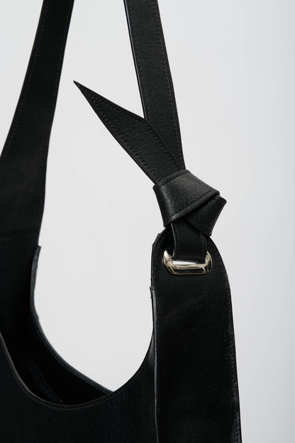 ORIGAMI LEATHER BAG in black