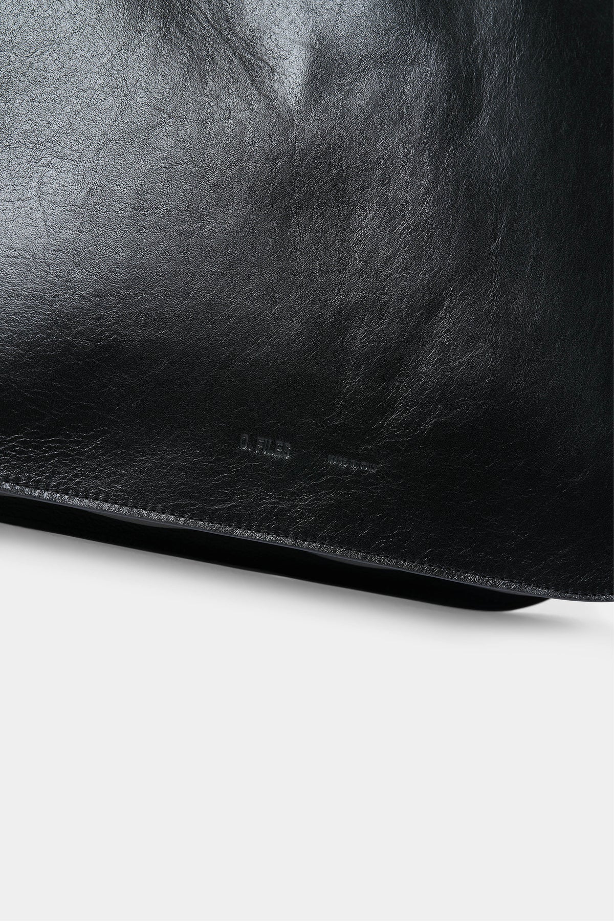 ORIGAMI LEATHER BAG in black