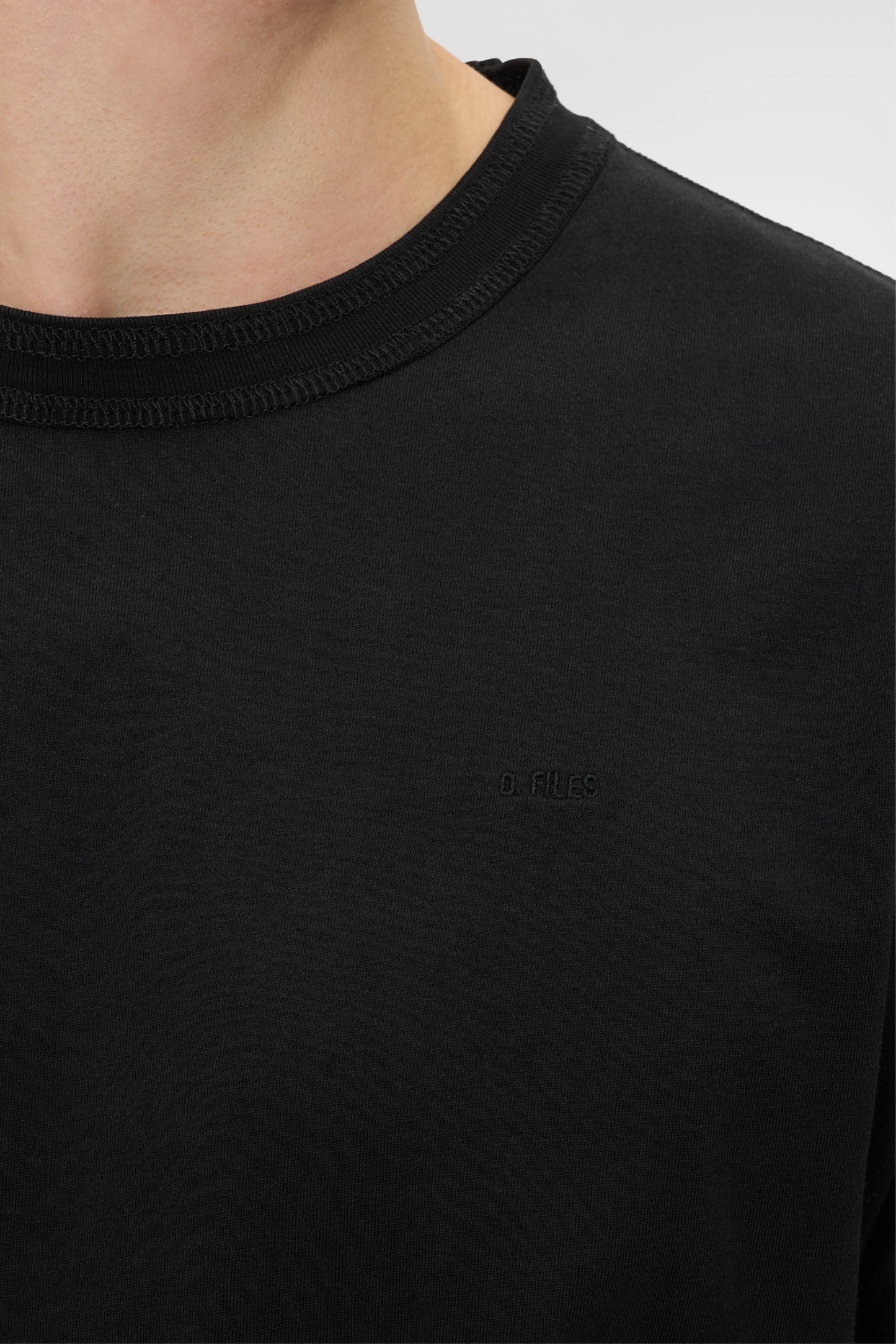 RETRO COVERSTITCH T-SHIRT in faded black