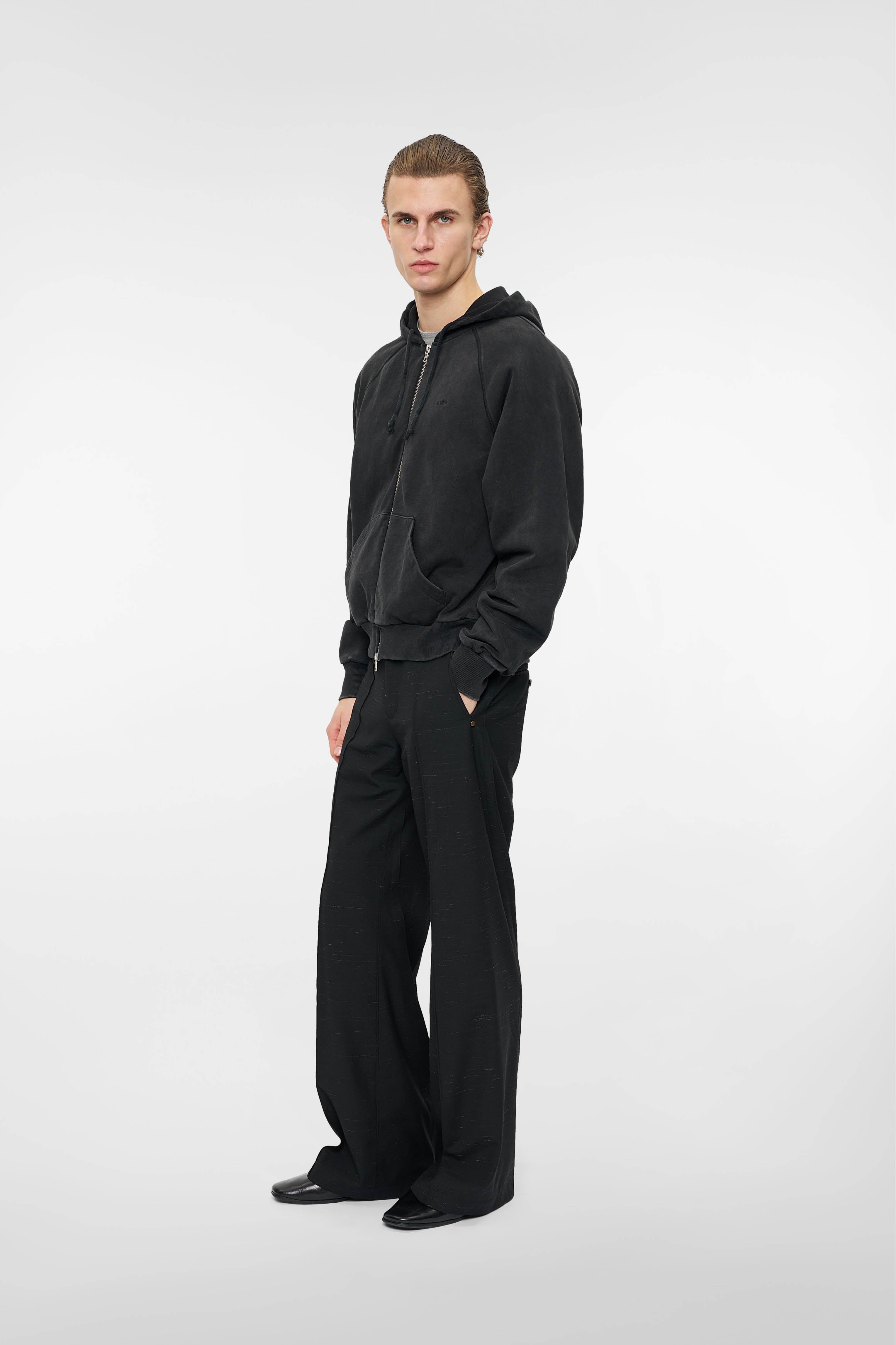 RAGLAN ZIP HOODIE in vintage black – O. FILES