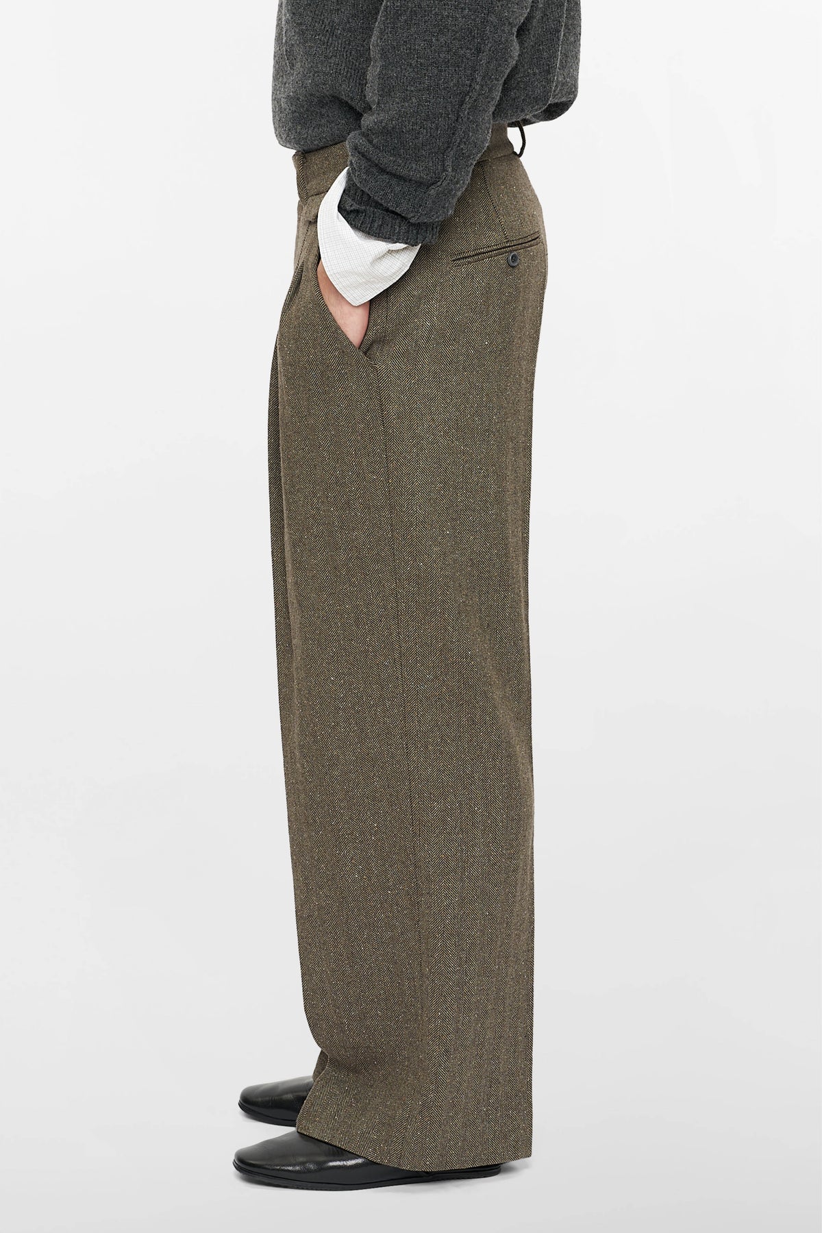 DOUBLE PLEATED HERRINGBONE TROUSERS in tobacco