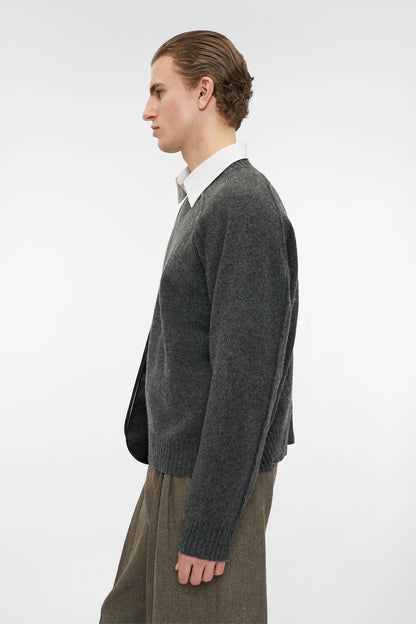 V-NECK KNIT in charcoal mélange