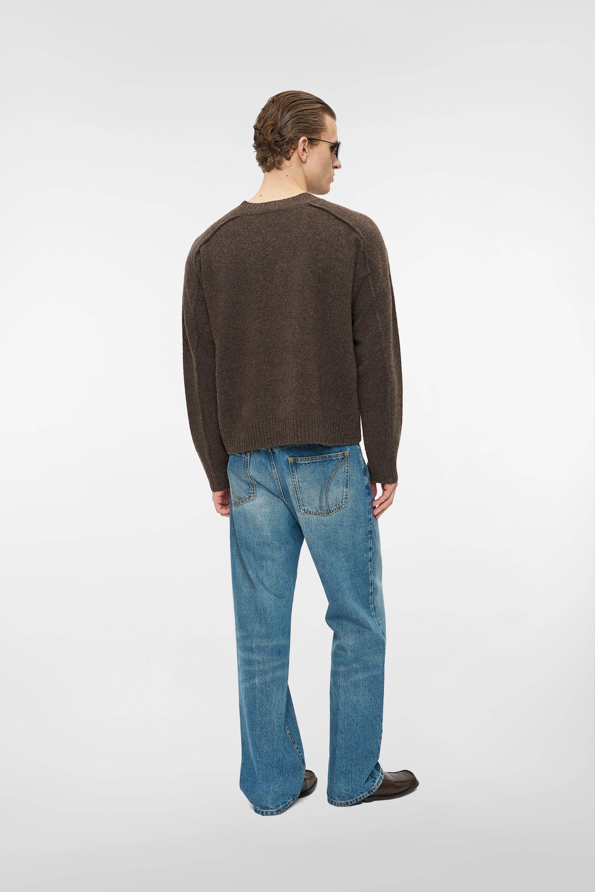 V-NECK KNIT in bark