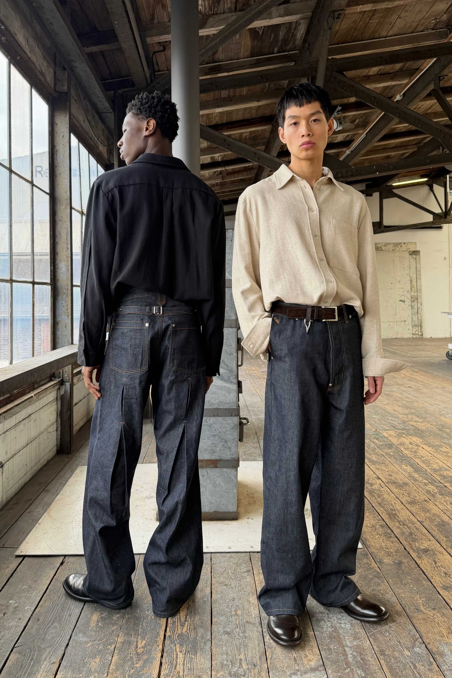 MONO ORIGAMI LINEN SHIRT in raw linen